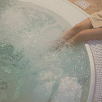 Wellness - nő törölközőben